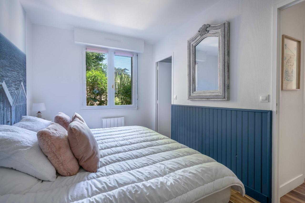 Rez-de-jardin cosy pour 3 personnes face a la plage de la Noeveillard Pornic Extérieur photo